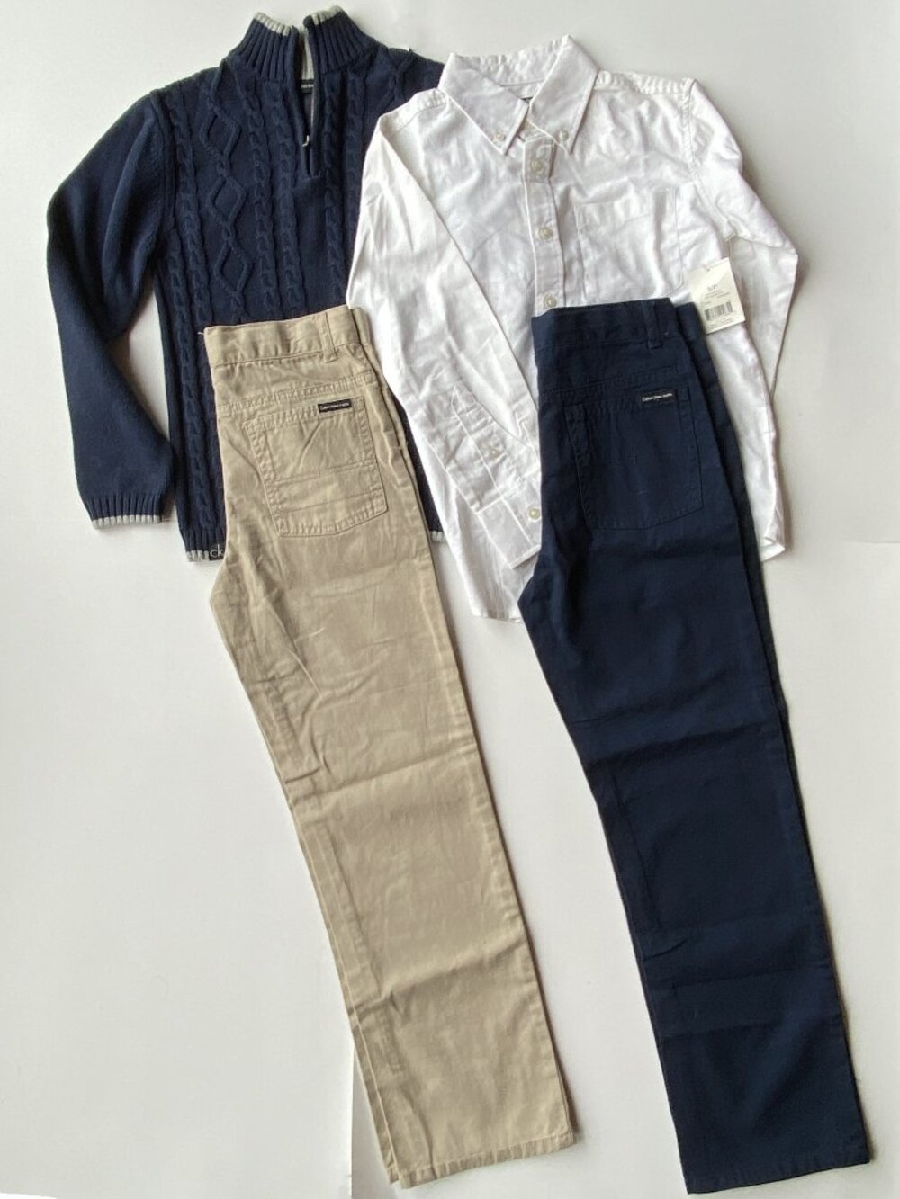 Calvin Klein 2 Chino Pants, Sweater  and White Shirt Set of 4,Size 8,Never worn